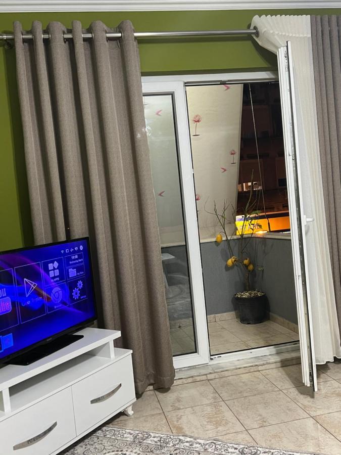 شقة Downtown Retreat "Spiranca" تيرانا المظهر الخارجي الصورة