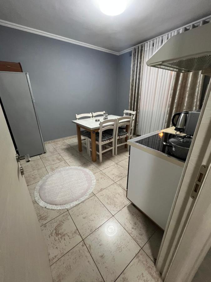 شقة Downtown Retreat "Spiranca" تيرانا المظهر الخارجي الصورة