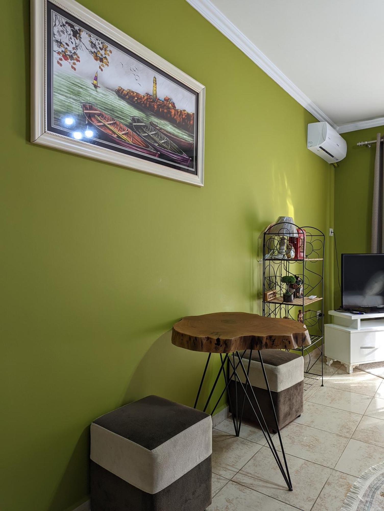 شقة Downtown Retreat "Spiranca" تيرانا المظهر الخارجي الصورة